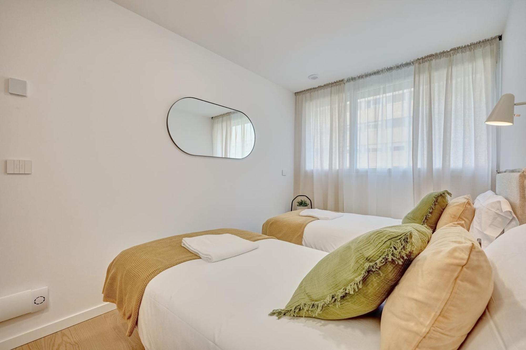 Apartamento Salesianos By Clabao Pamplona Exterior foto